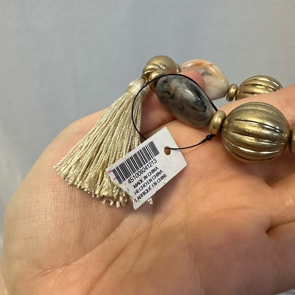 Chicos Faux Stone Tassel Slip On Bracelet Gold Marble NWT - Picture 3 of 4